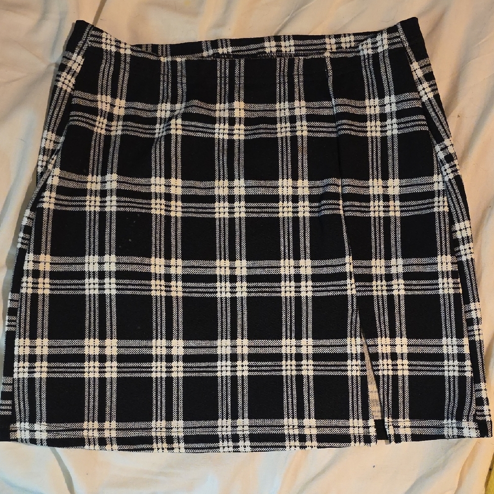 SHEIN Black and White Checkered Mini Skirt